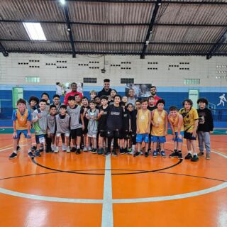 Clube Atlético JuventusEscola de Basquete - NBA Basketball School